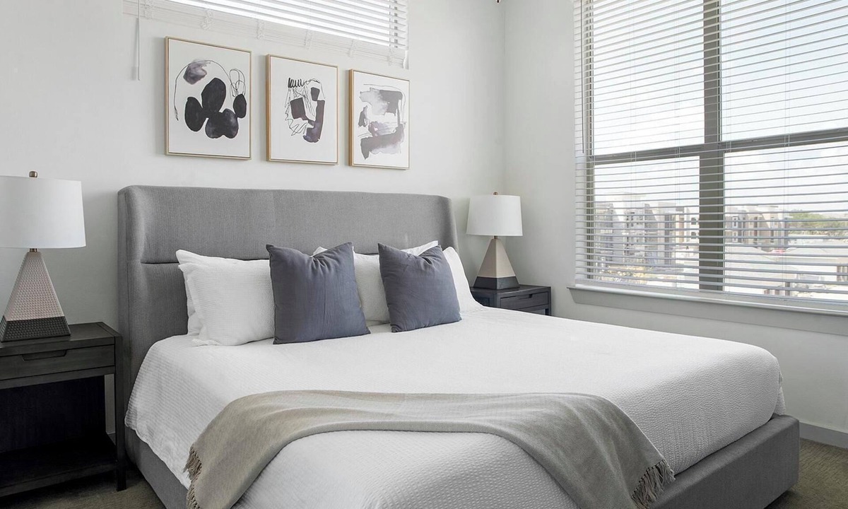 Austin Apartment | Landing | Amazing 1BD, Pool, Yoga Studio