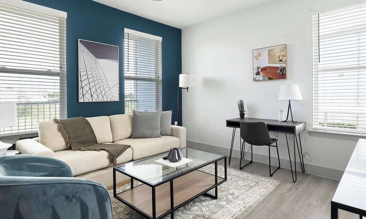 Austin Apartment | Landing | Amazing 2BD, Pool, Gym