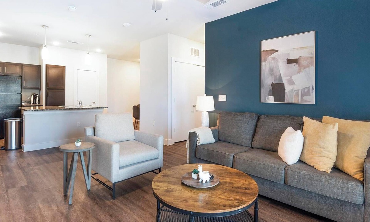 San Antonio Apartment | Landing | Chic 2BD, Clubhouse, Pool