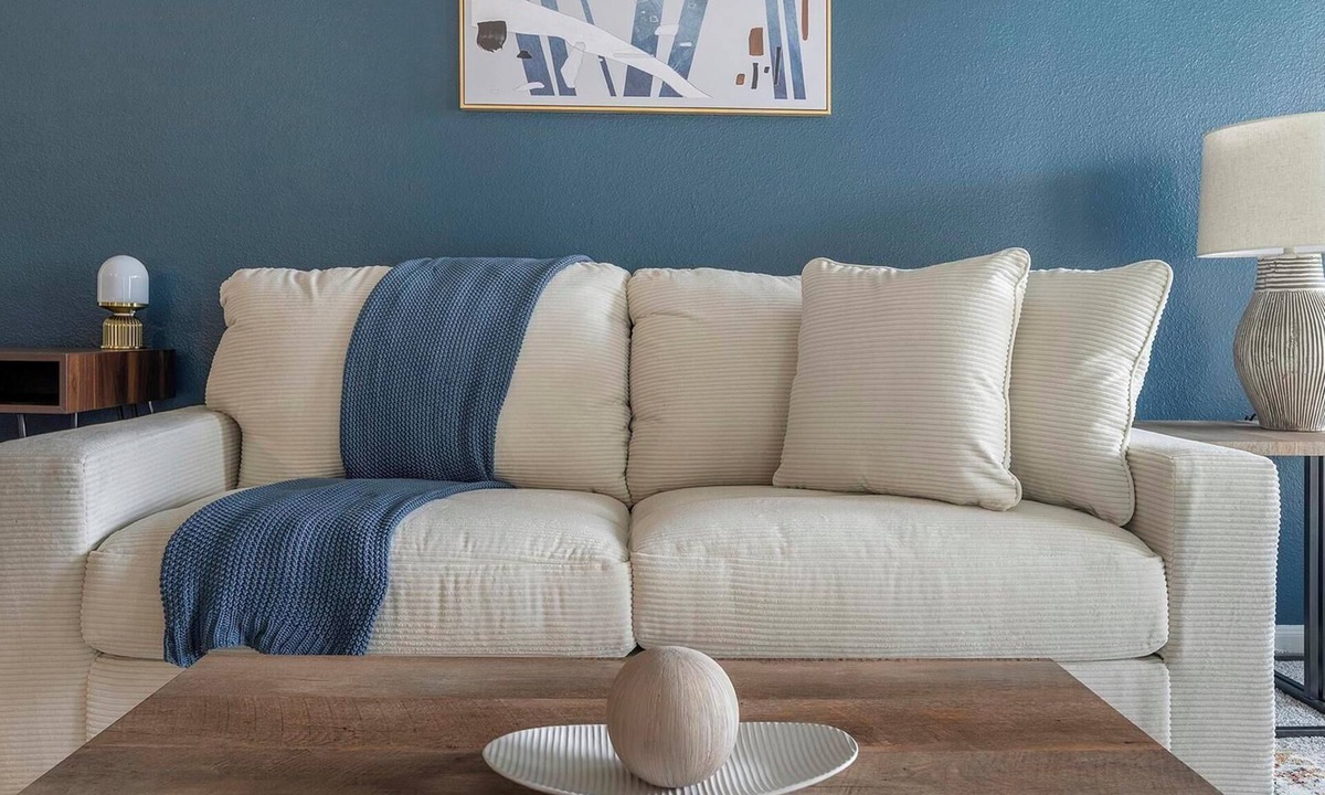 Austin Apartment | Landing | Chic 2BD, Pool, Gym