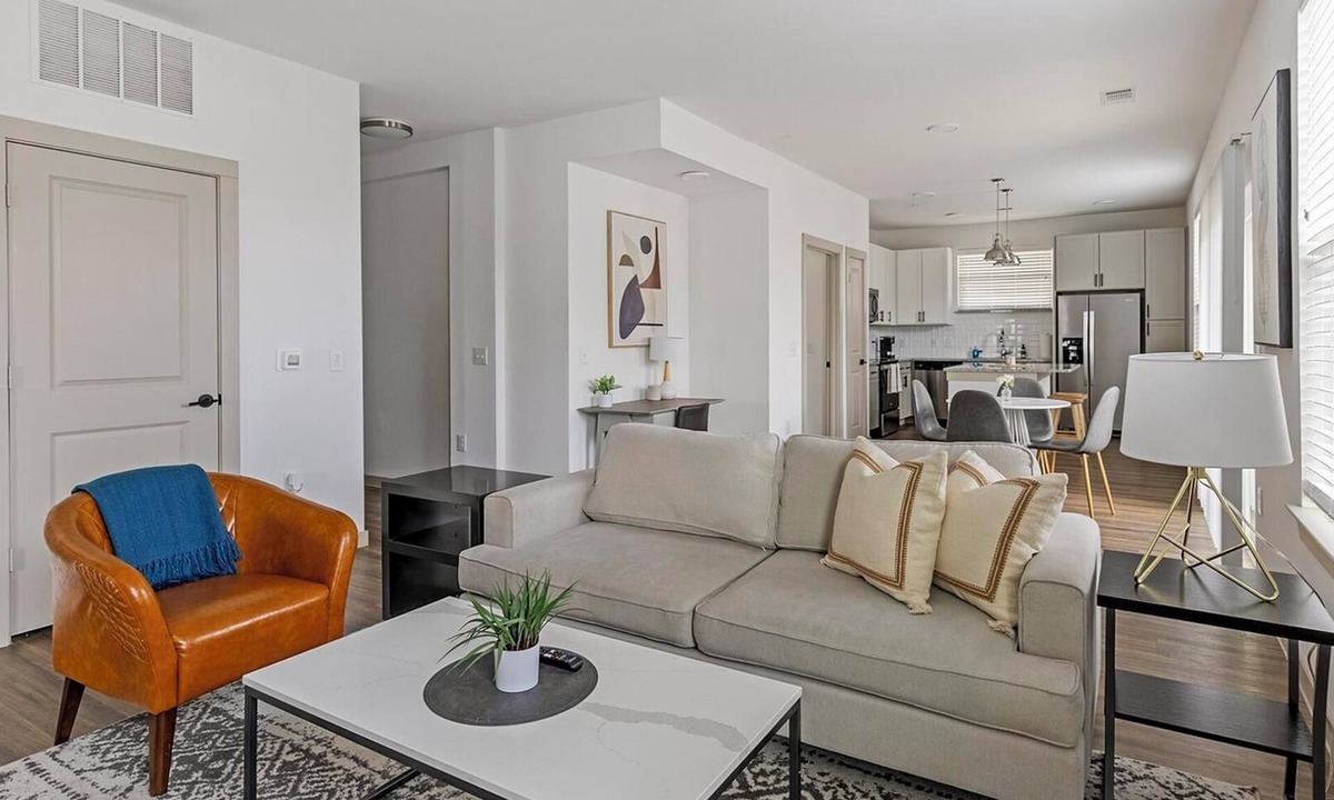 Fort Worth Apartment | Landing | Incredible 3BD, Clubhouse, Pool