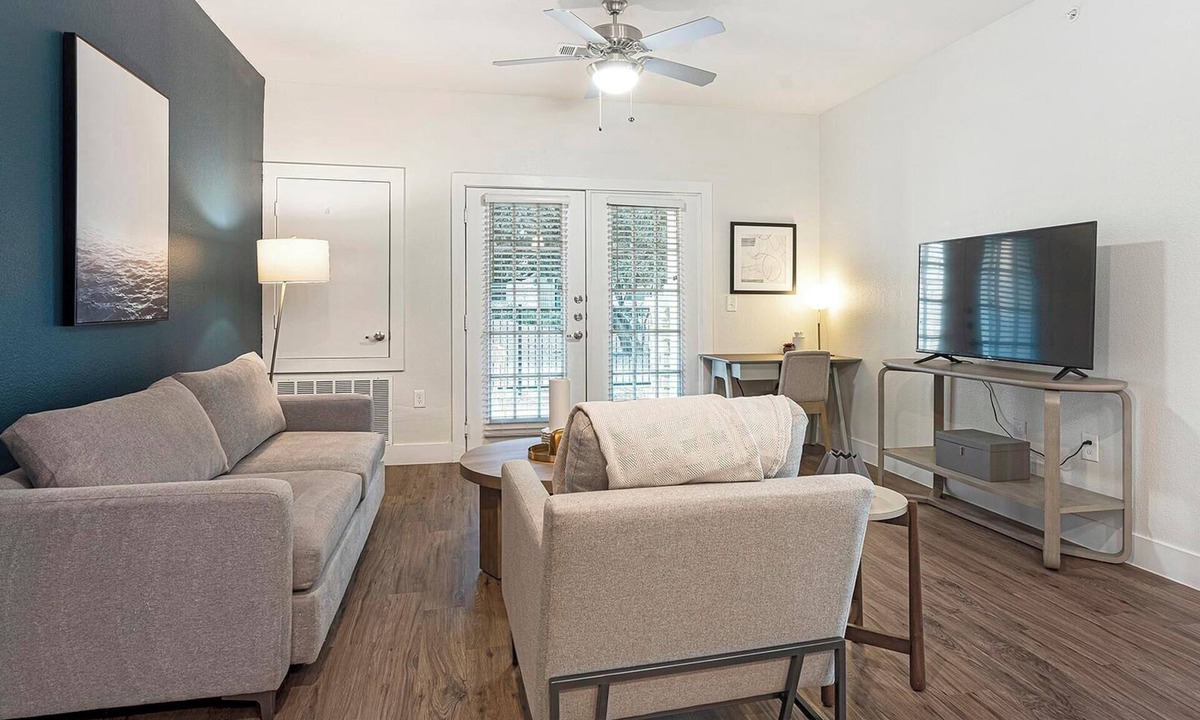 San Antonio Apartment | Landing | Stunning 1BD, Gym, Clubhouse