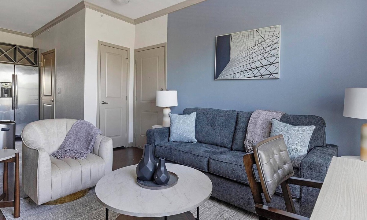 Wetmore Apartment | Landing | Stunning 1BD, Yoga Studio, Gym