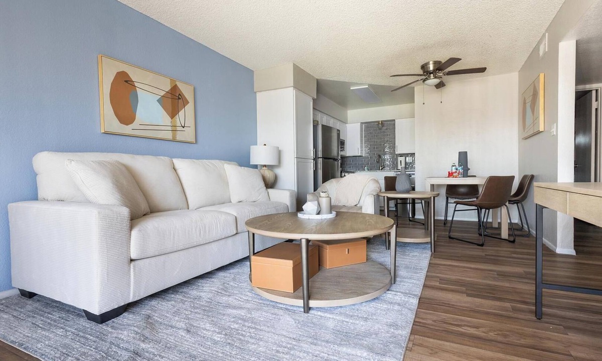 Maryvale Apartment | Landing | Stylish 2BD in Maryvale Village