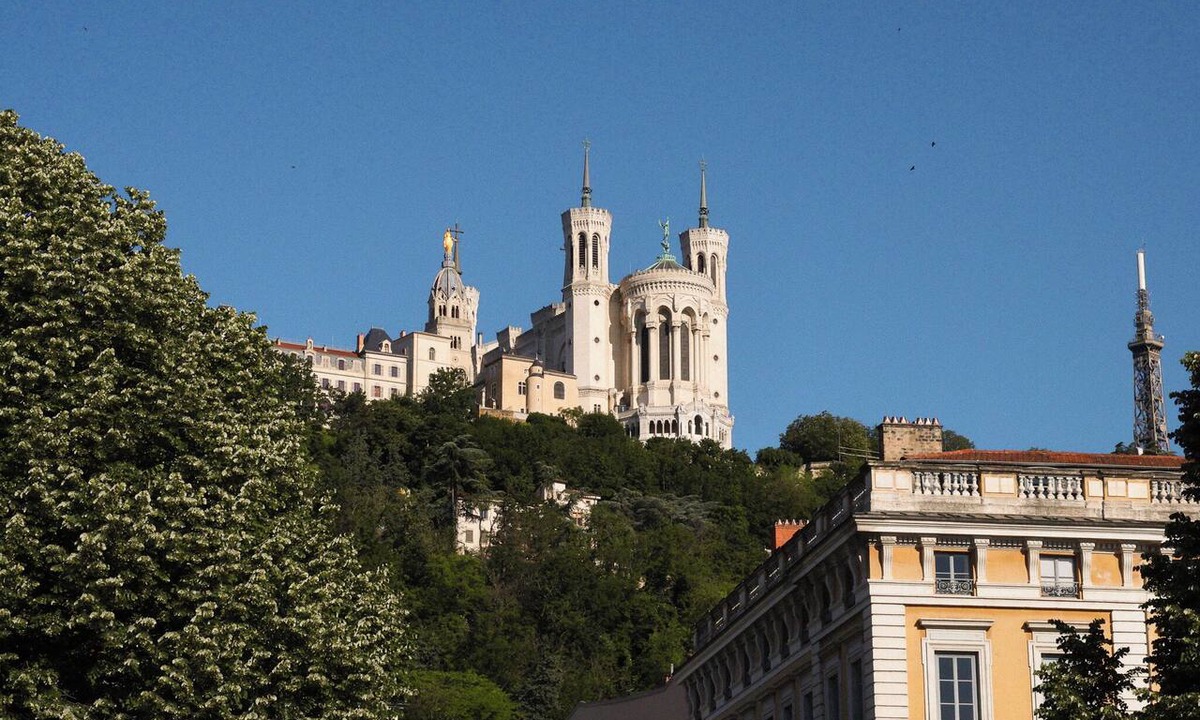 Old Lyon Hotel | Le Phenix Hotel