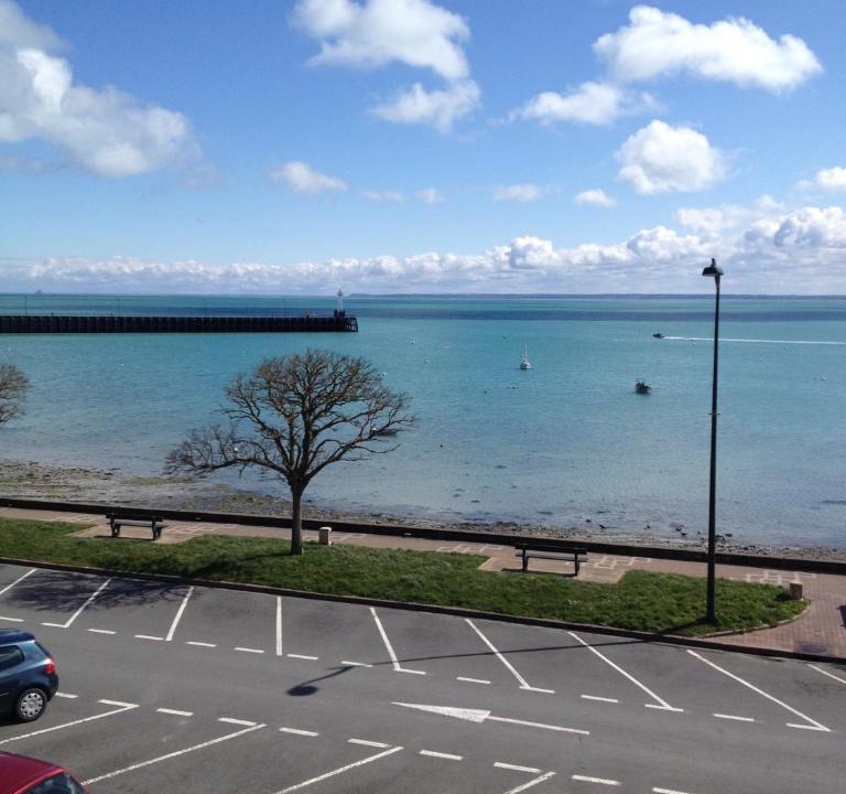 Cancale Hotel | Le Querrien