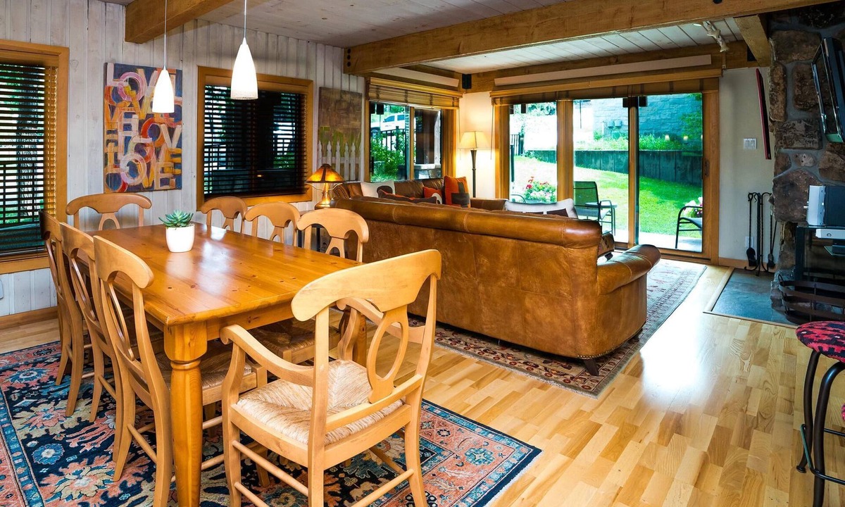 Aspen Condo | Lift One - Stylish three bedroom with walk-out patio