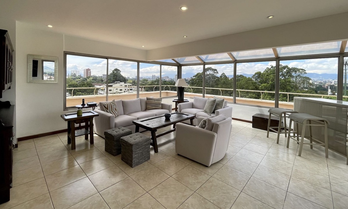 Zona 16 Apartment | Lindo penthouse con lindas vistas, espacioso cerca de Paseo Cayala