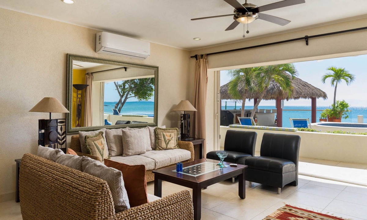 Emiliano Zapata Apartment | Live Paradise on the beach
