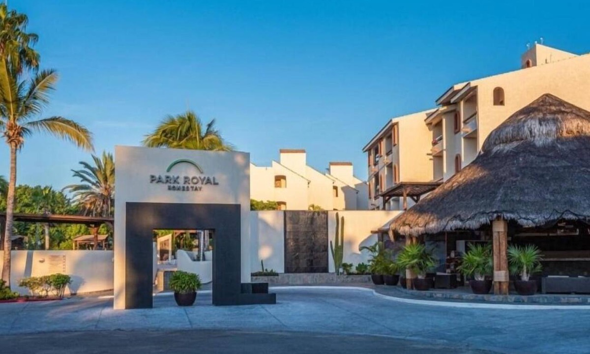 Campo de Golf Fonatur Hotel | Lively 1BR Suite Near San Jose Estuary