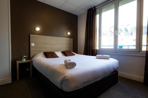 Saint-Jean Hotel | Logis Hotel Du Chateau