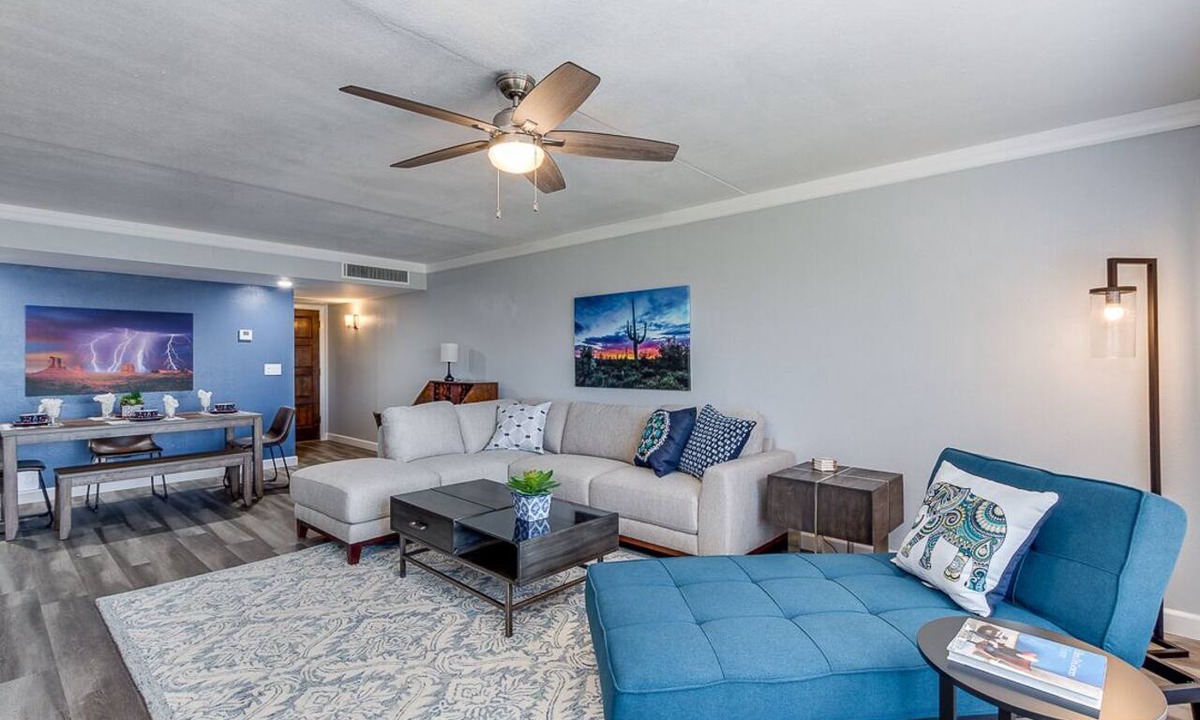 Camelback East Condo | Look No More, Biltmore! 30ni min. Golf Galore!
