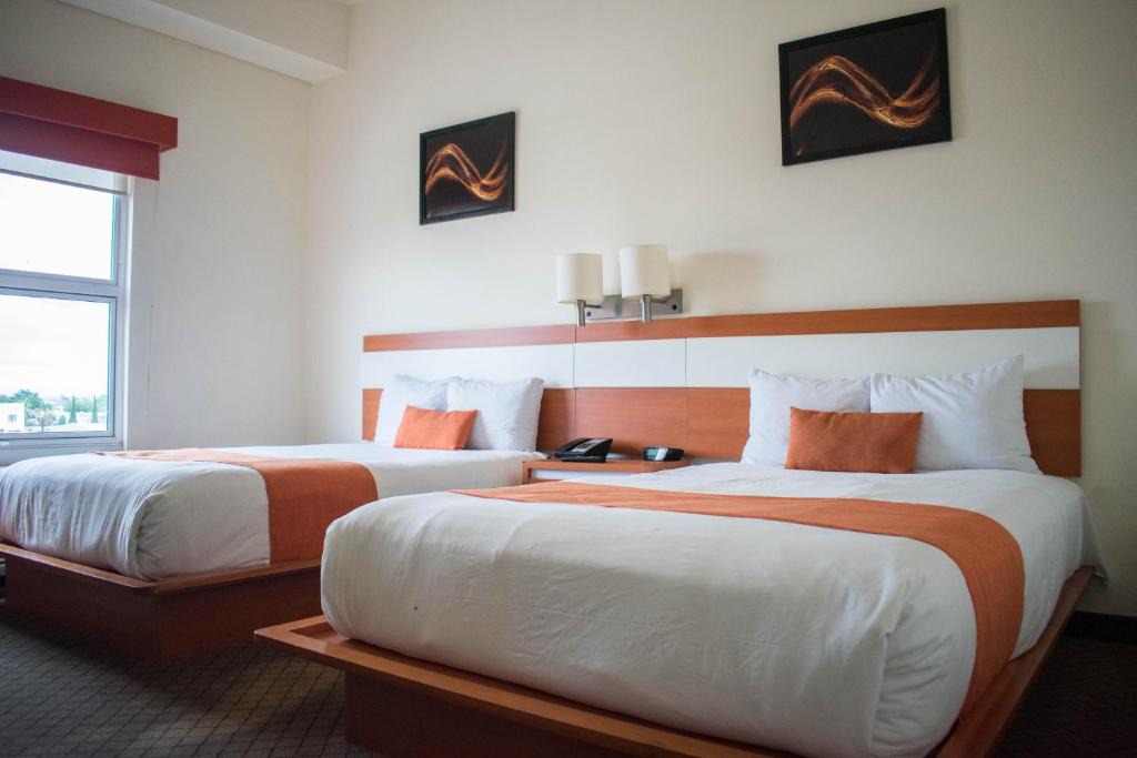 Piedras Negras Hotel | Los Herederos Hotel Piedras Negras
