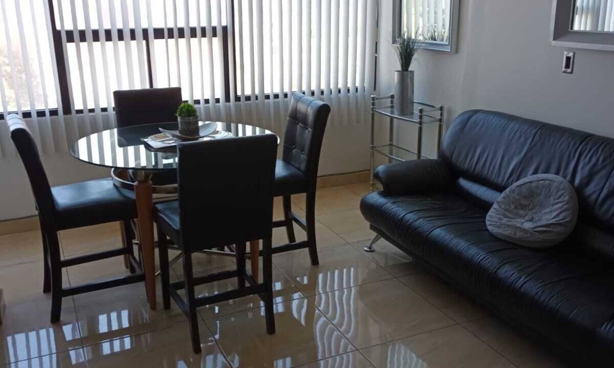 Tijuana Condo | Lovely condo with AC in vibrant Tijuana Excellent location main avenue SAFE