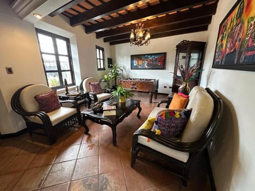 Chisec House | Lovely house in Antigua Guatemala