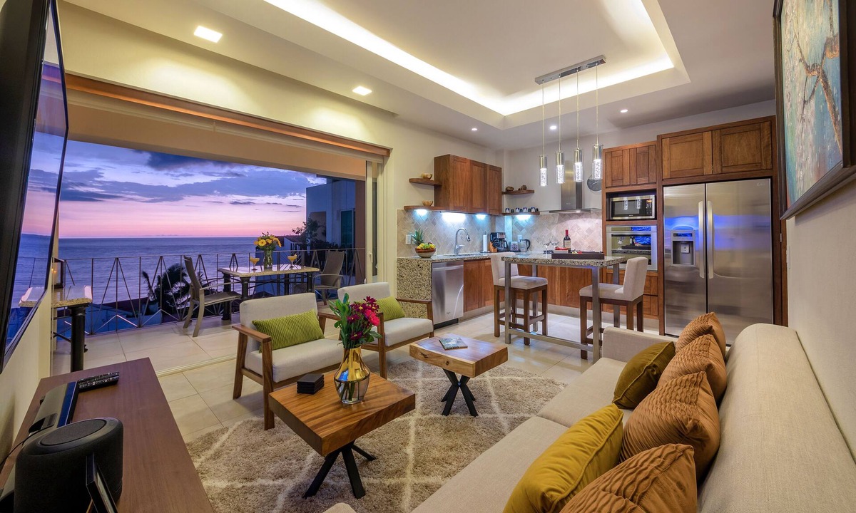 Amapas Apartment | Lovely Ocean View Condo; Fully renewed!