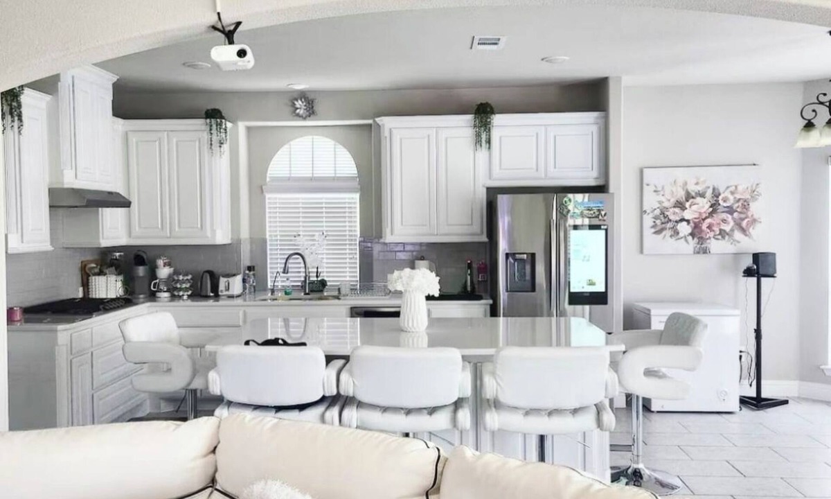 Fate House | Luxe Lakehouse - 5BR/4BA near lake in charming Rockwall