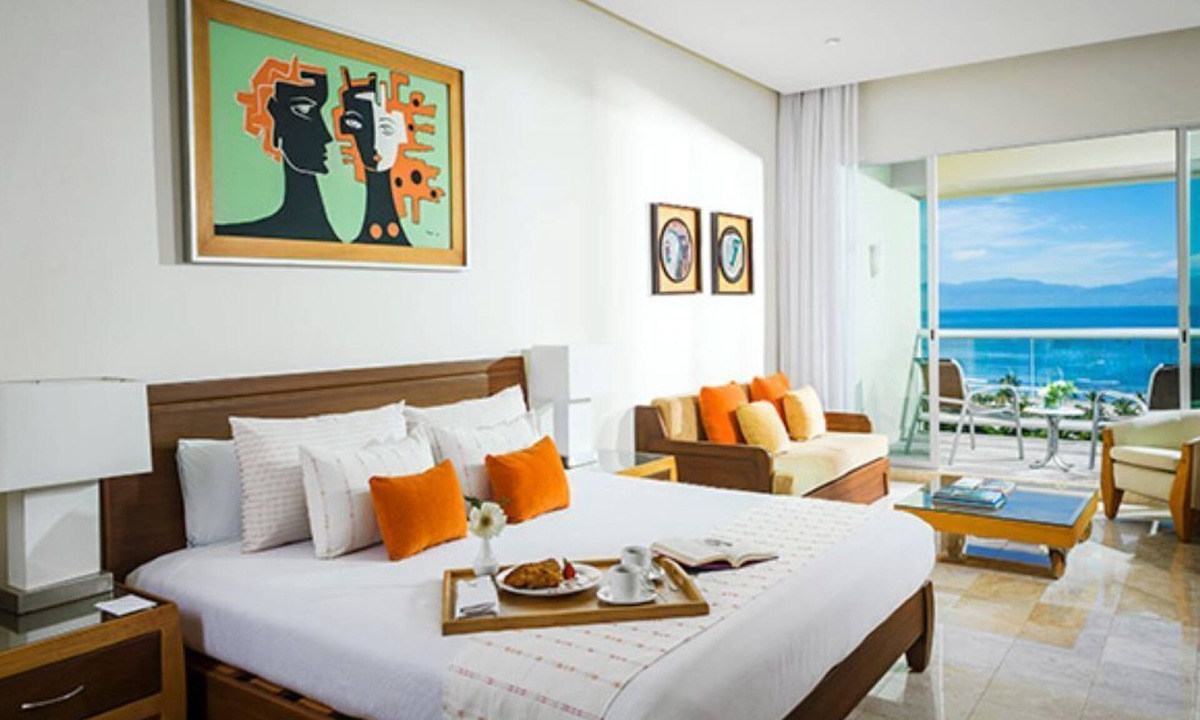 Las Jarretaderas Condo | Luxurious 2-bedroom condo in superb Nuevo Vallarta with WiFi, AC