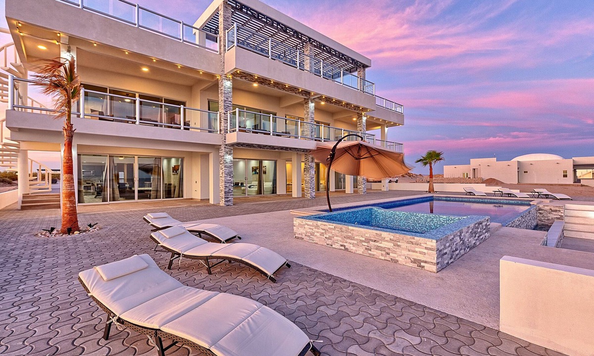 Puerto Penasco House | Luxury Beachfront Six Palms Villas # 2