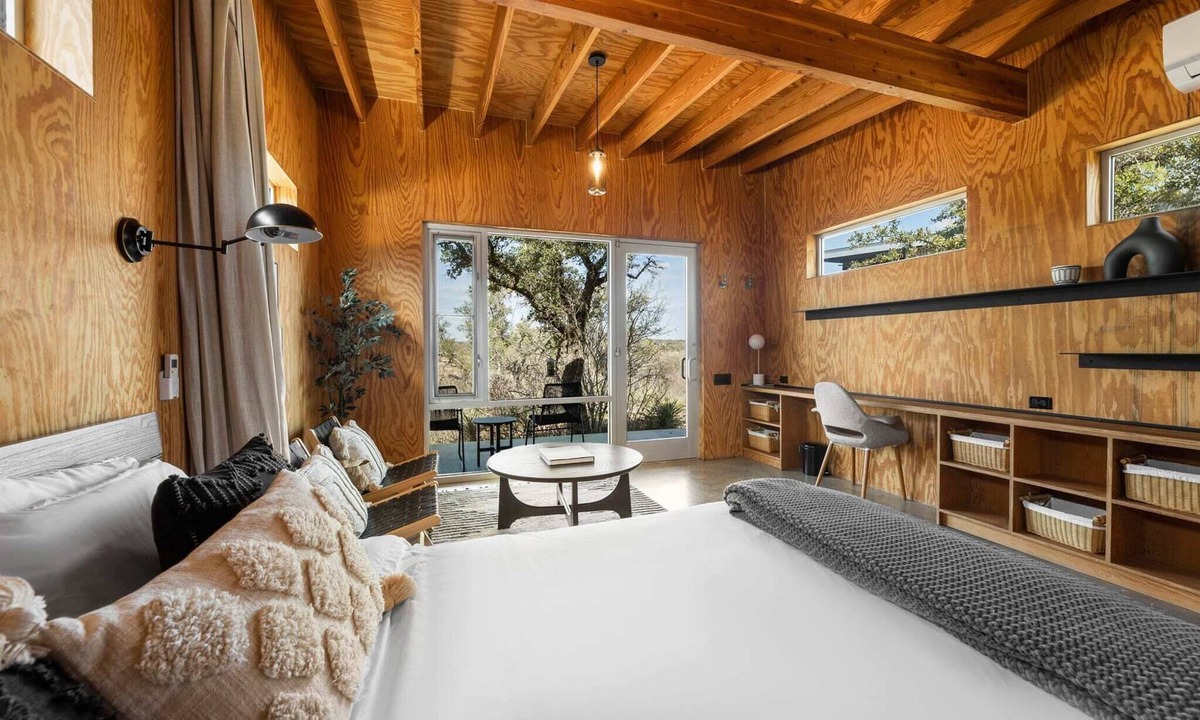 Llano House | Luxury Riverfront Retreat | 6 Cabins | Private Pool