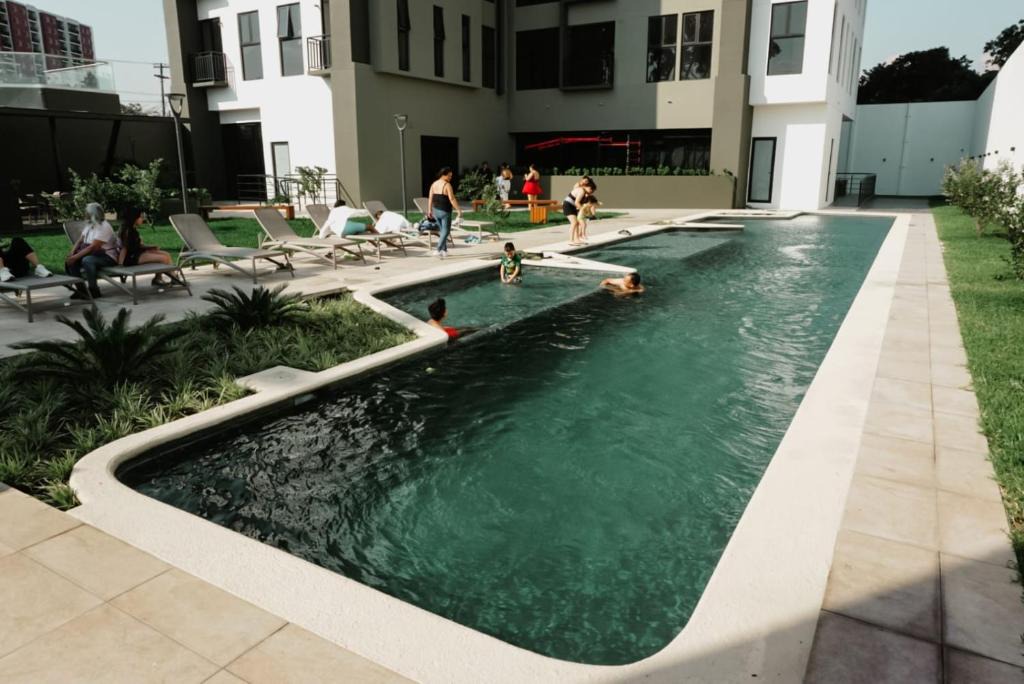 Zona 11 Apartment | Luxury Skyline Apartment with pool, city views & volcano views
