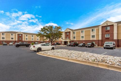 Centennial Hotel | MainStay Suites Denver Tech Center