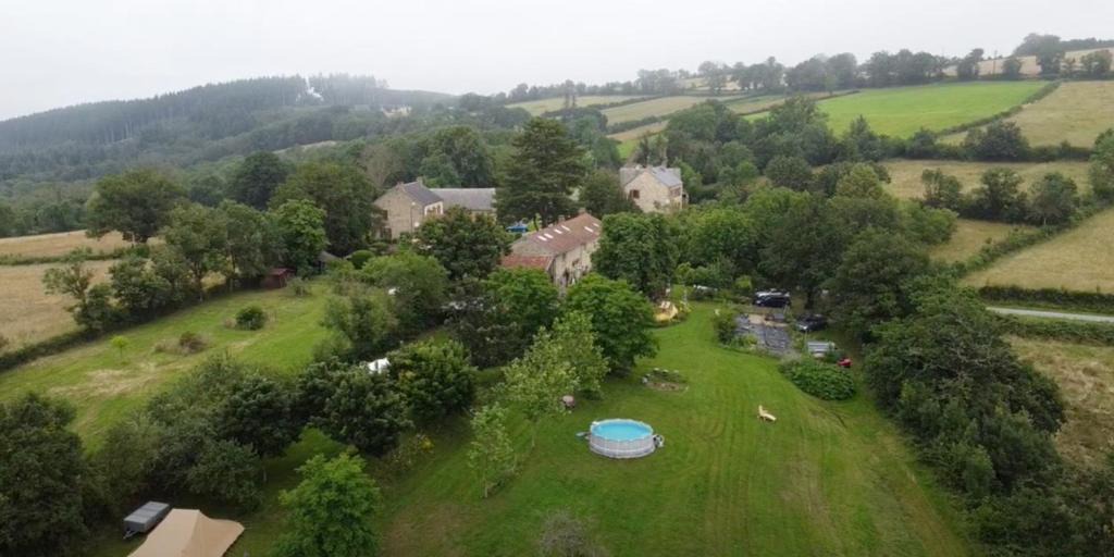 Saint-Maurice-pres-Pionsat Bed & Breakfast | Maison du Silence