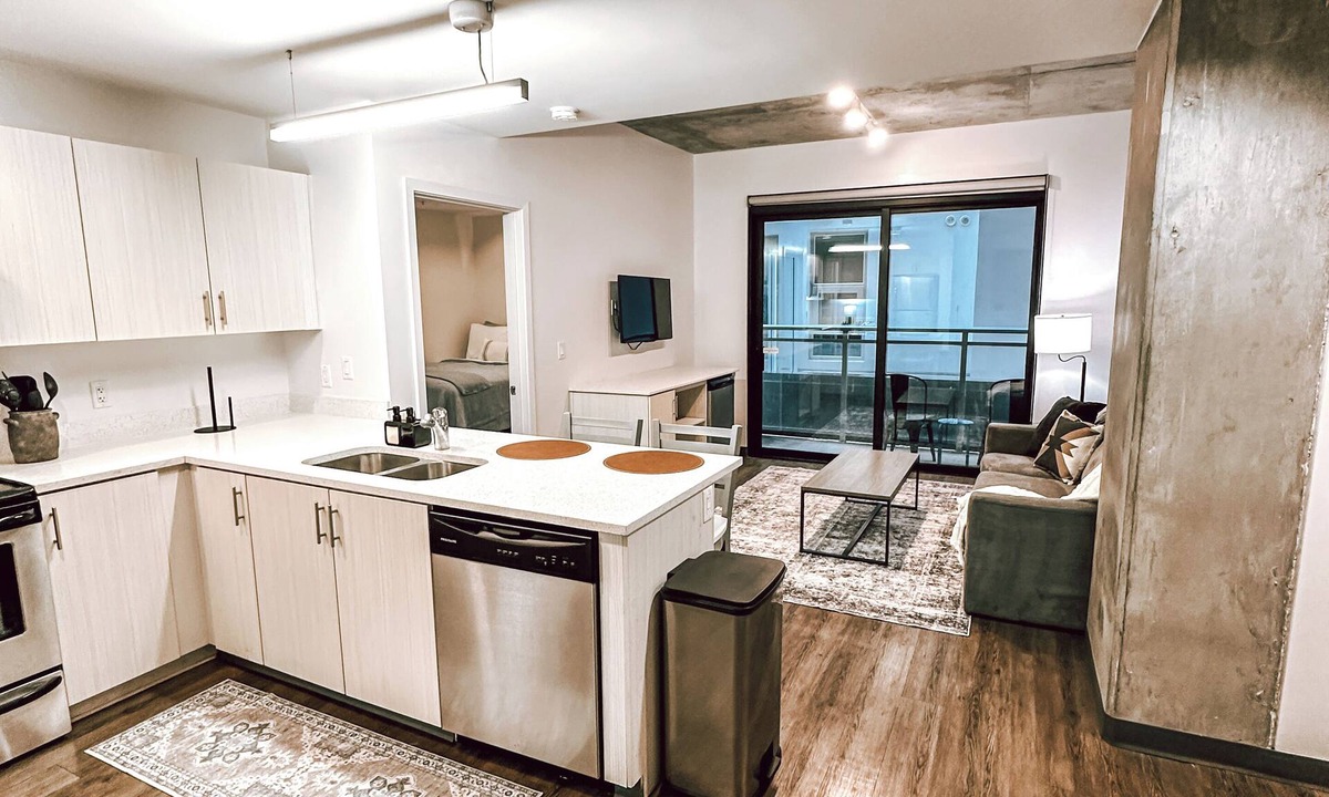 West University Apartment | Malibu