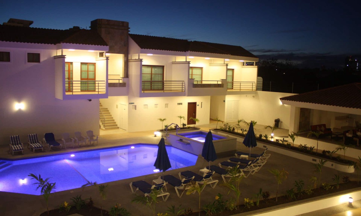 Zona Dorada Hotel | Marena Suites and Apartments