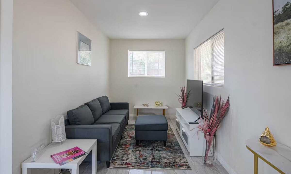Coldwater Springs House | Modern 2BR with Pool & Near Phoenix Raceway