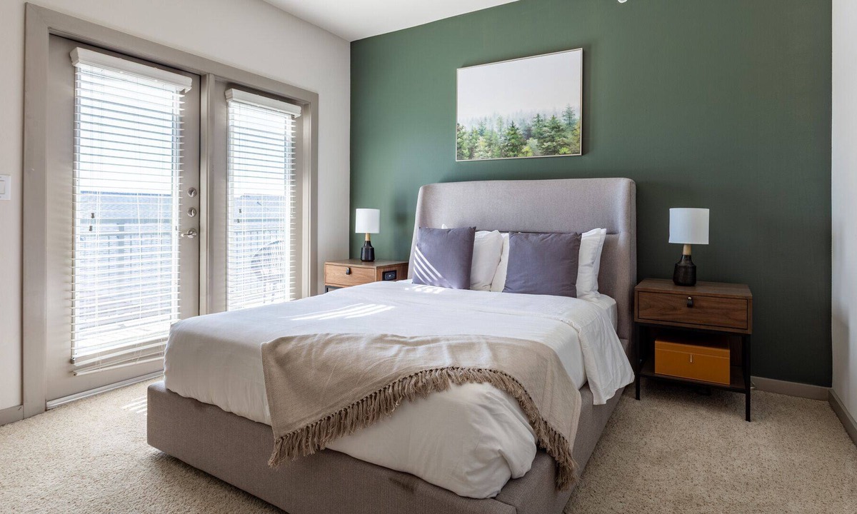 Georgetown Apartment | Modern Apartment in Prime Location (ID7009X57)
