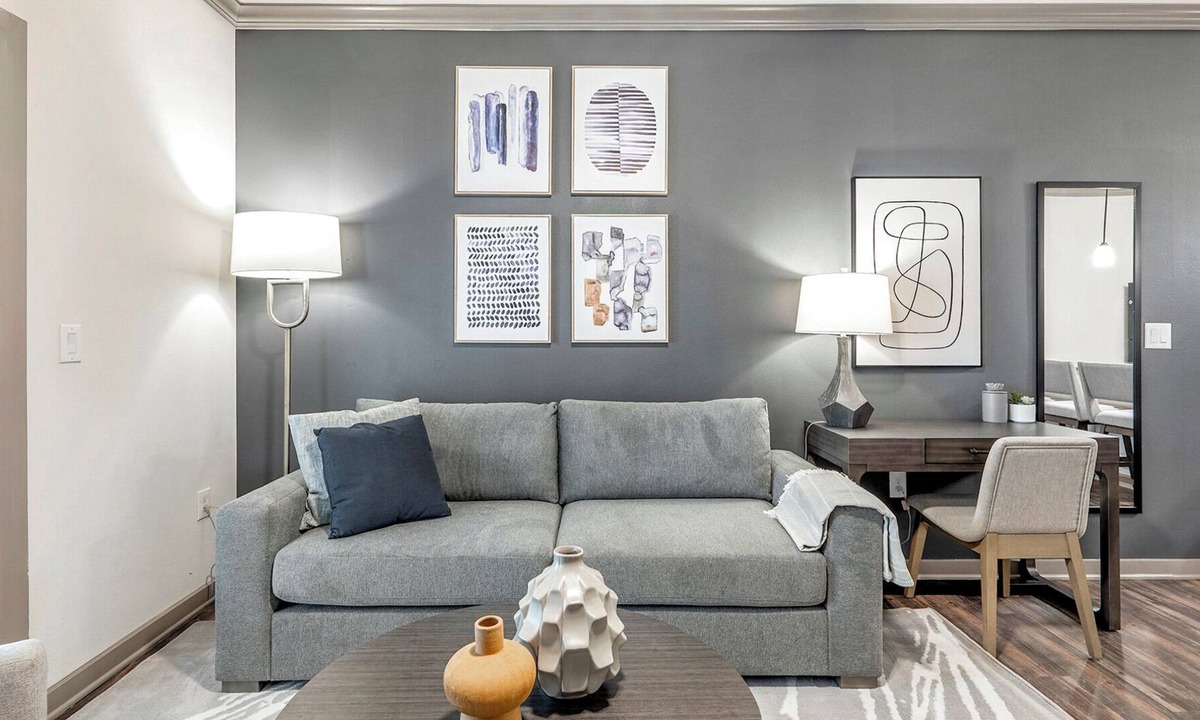 Georgetown Apartment | Modern Apartment in Prime Location (ID7570X36)