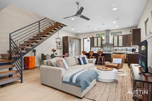 Govalle House | Modern Easy E Austin Living 3BR 3BA Peloton and Private Suites by Austin Vacay