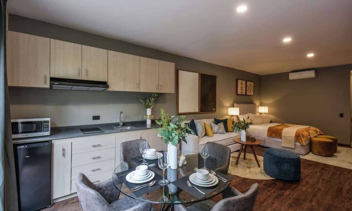 Escandon Apartment | Modern Loft w/Private Patio in Condesa