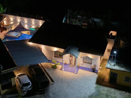 Puerto Barrios House | Moderna Casa con acceso a piscina con jacuzzi y generador electrico automatico