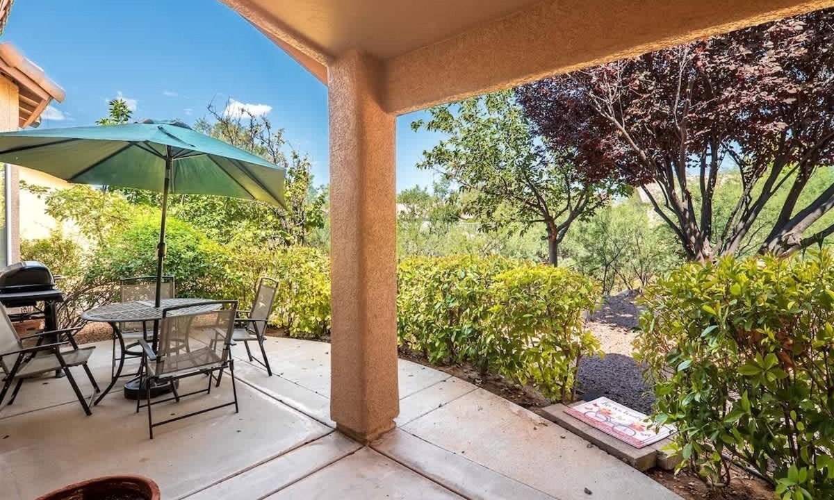 Verde Santa Fe House | Monthly Property! Community Pool & Hot Tub! Great