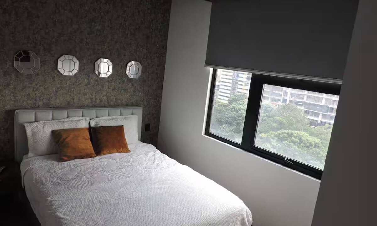 Zona 10 Apartment | Moon Azul!
