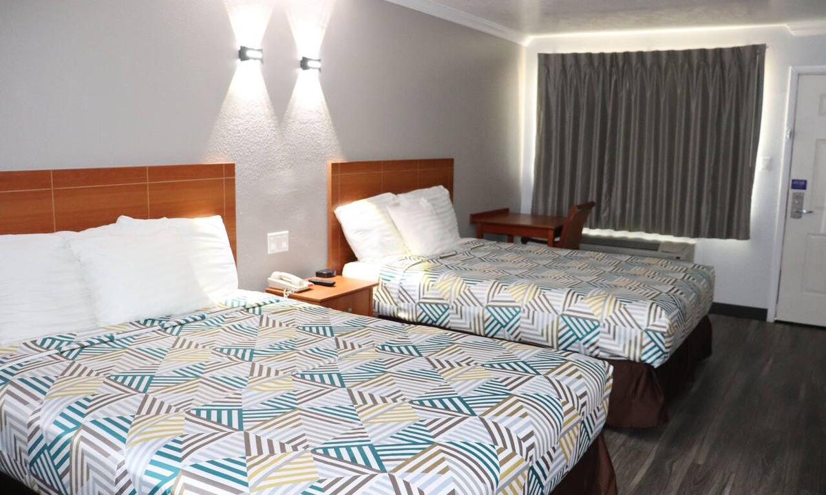Alvin Hotel | Motel 6 Alvin, TX