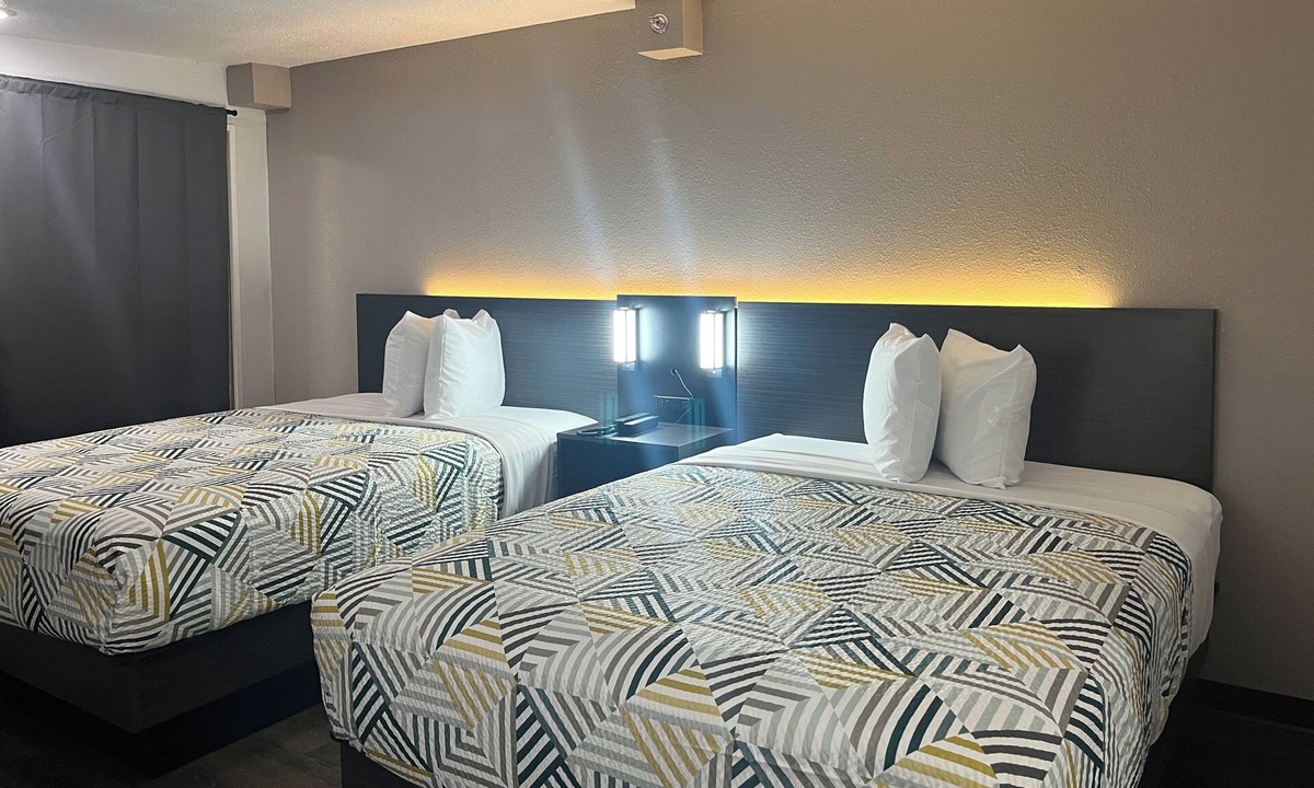 Dumas Hotel | Motel 6 Dumas, TX