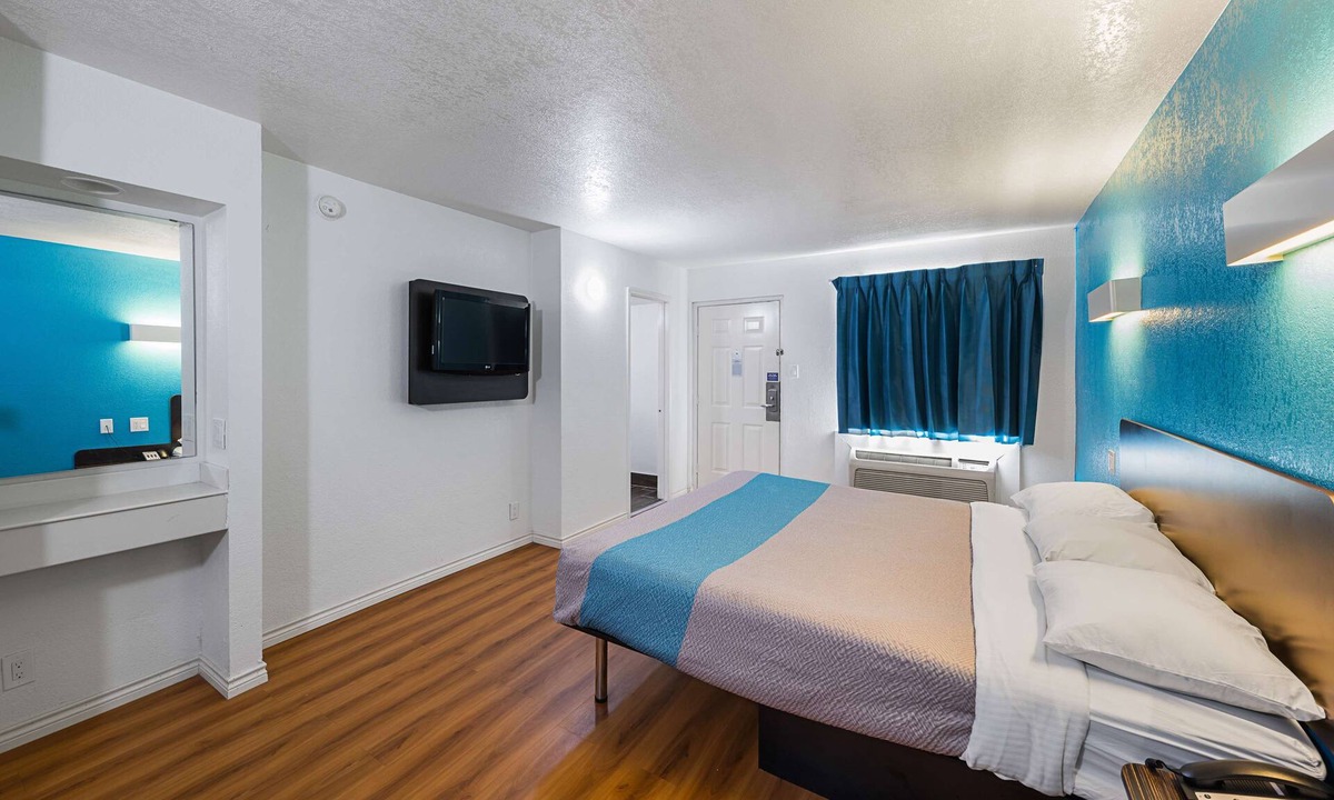 Grand Prairie Hotel | Motel 6 Grand Prairie, TX - Interstate 30