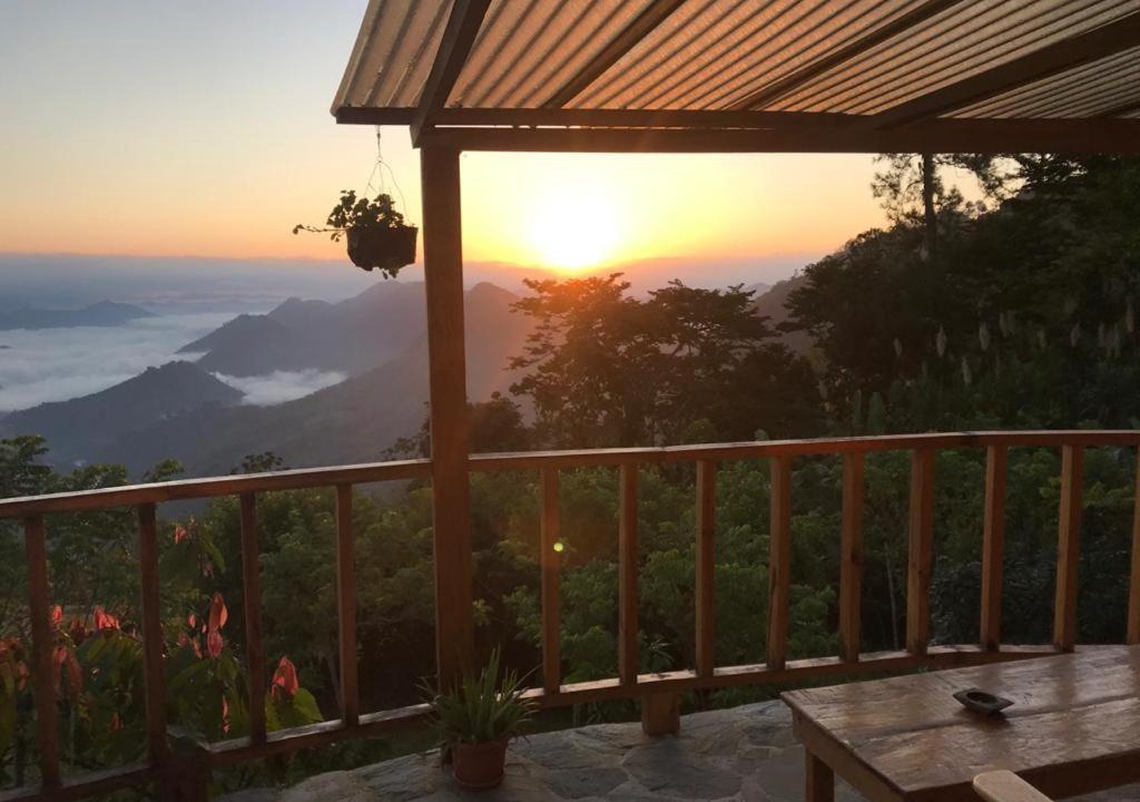 Alta Verapaz Bed & Breakfast | Mountain Nest