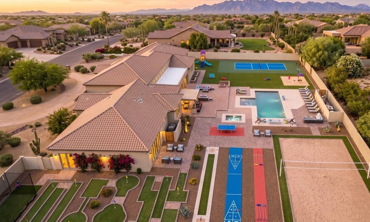Sundown Ranchos House | $ MULTI MILLION DOLLAR ENTERTAINMENT OASIS $