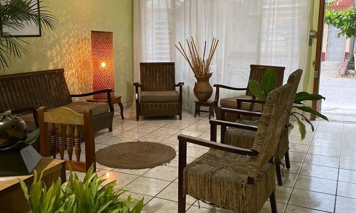 Flores Hotel | Nakum Hotel
