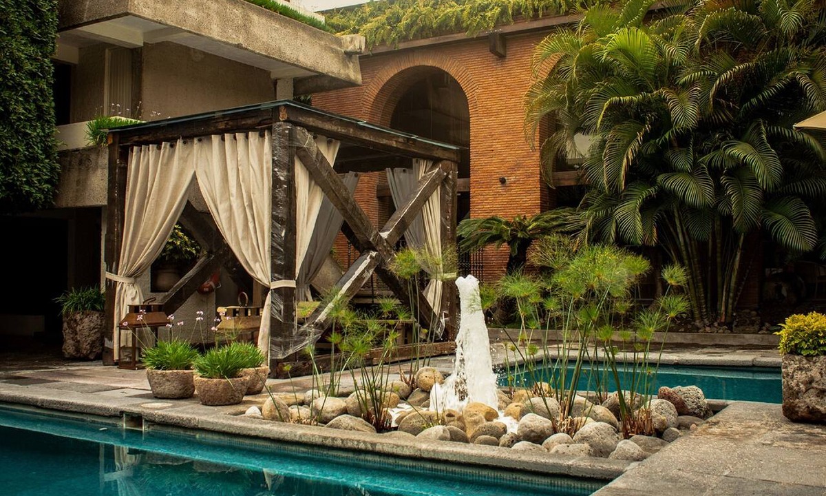 Leon Hotel | NEhotel Nueva Estancia