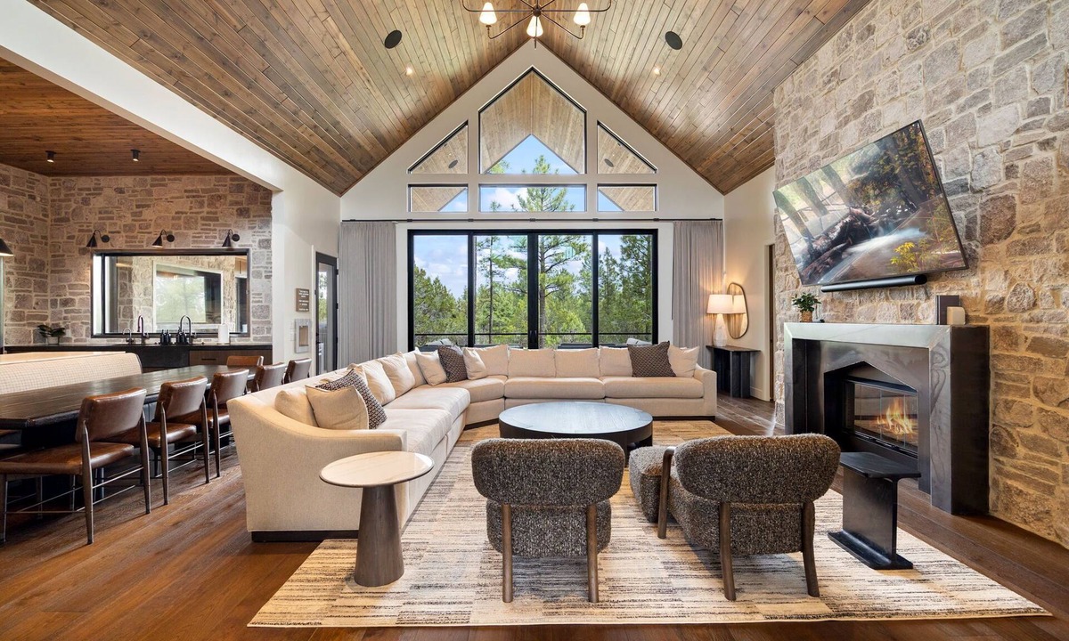 Torreon Cabin | New Lux Cabin! 5500sf/GolfSim/MoviTheatr/HotTub/4KingStes/Gym&Billiard