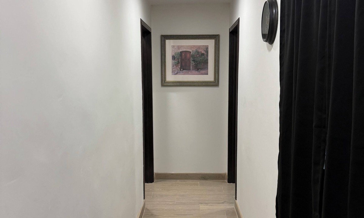 La Joya Apartment | New! Stylish apartment with bathtub
