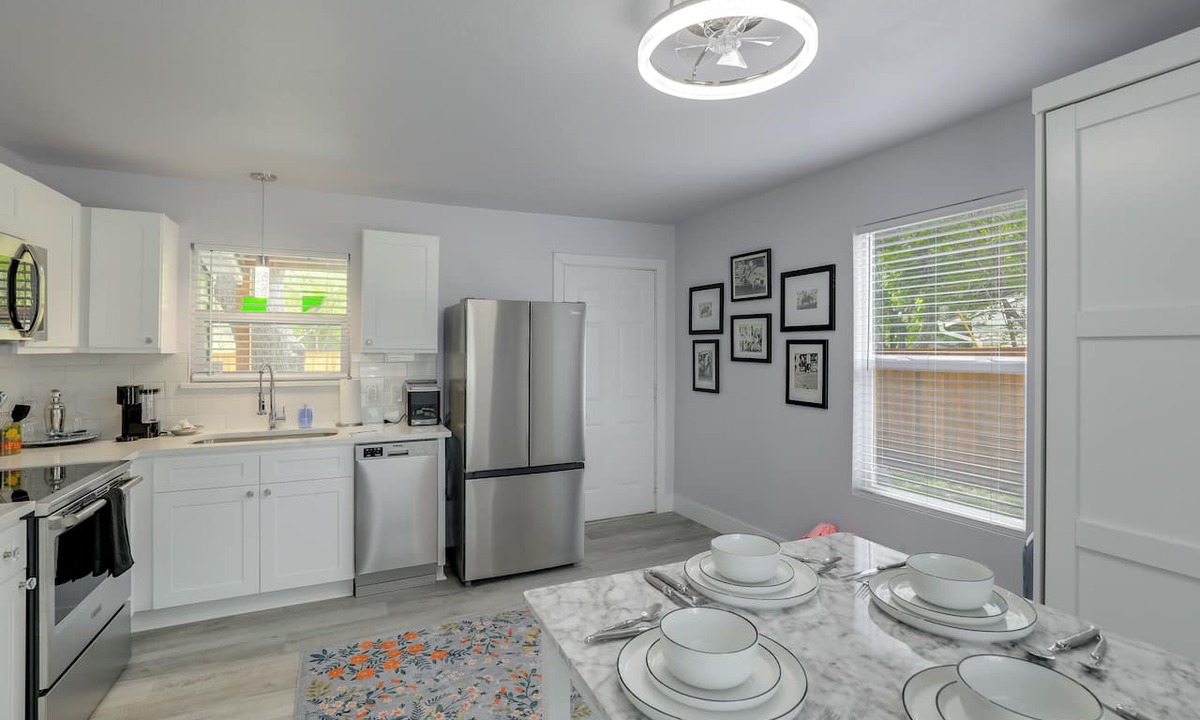 Granbury Apartment | New! Walk to Square - Granbury Gem w/Hot Tub