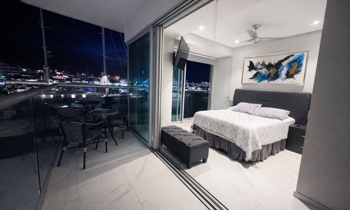 Isla Iguana Apartment | Nice 2-bedroom apartment with AC in vibrant Puerto Vallarta