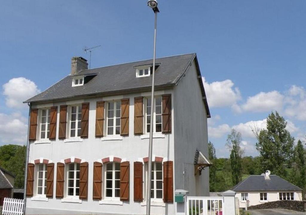 Hambye House | Normandy Fireplace Retreat