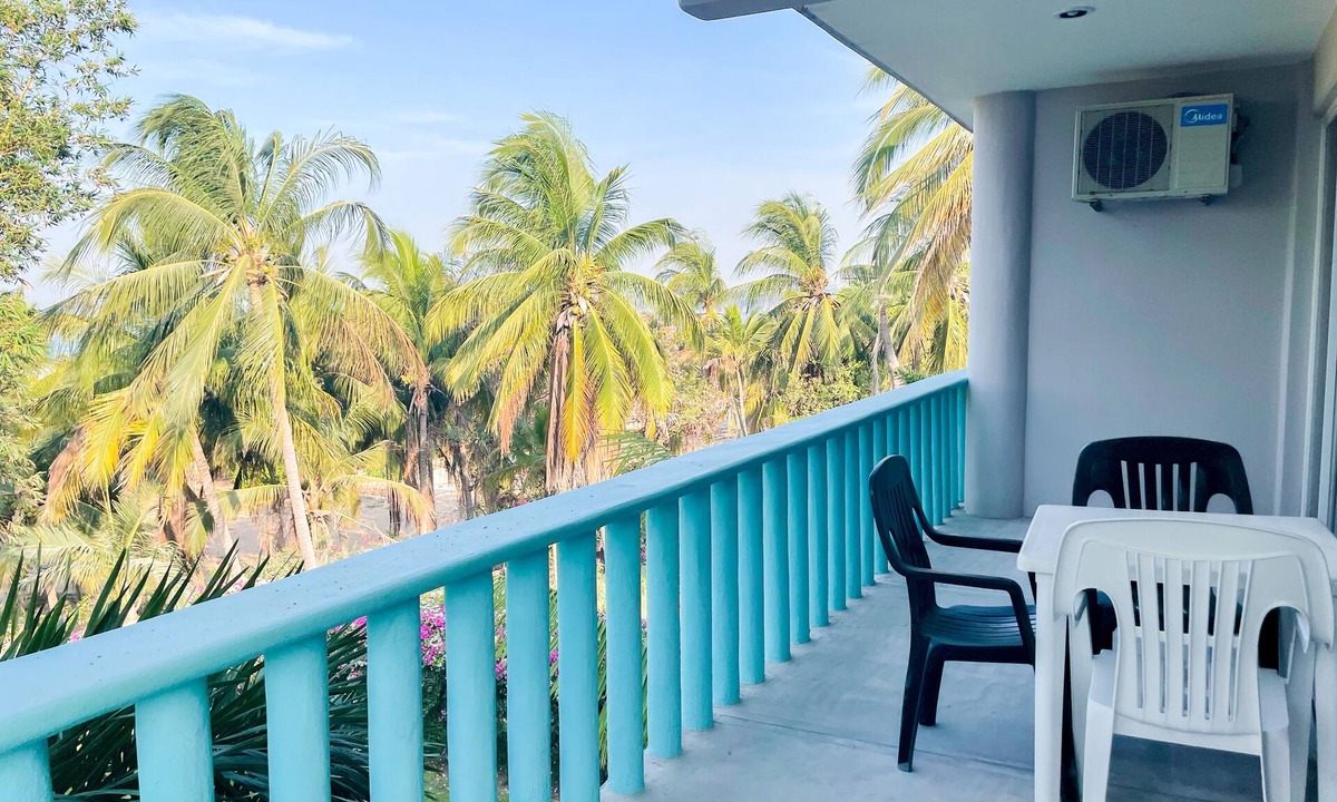 Los Tamarindos Condo | Ocean View apartment 2 blocks from Zicatela!